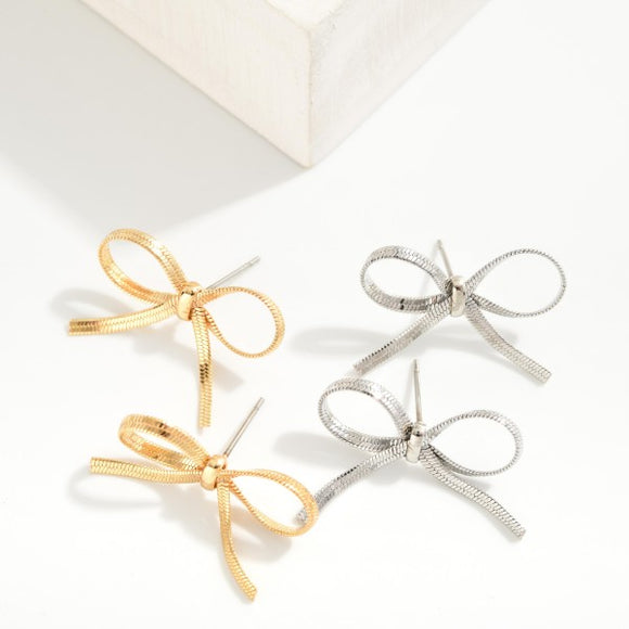 Dainty Rope Bow Studs