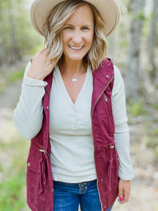 Crisp Fall Vest in Burgundy