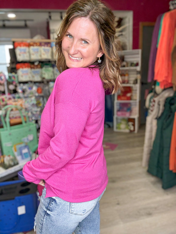 Classic Crew Neck Sweater in Spicy Pink