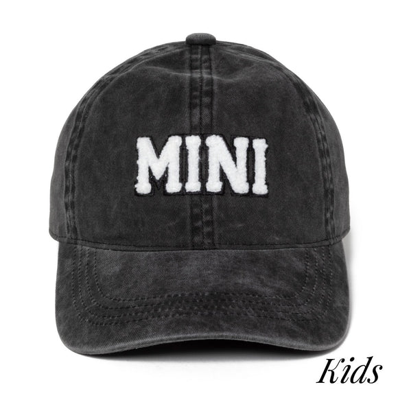 Mini Hat in Black